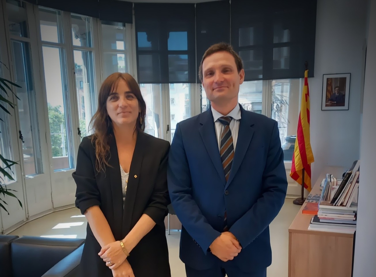 El rector de la CEU UAO mantiene un encuentro institucional con la consellera de Recerca i Universitats 